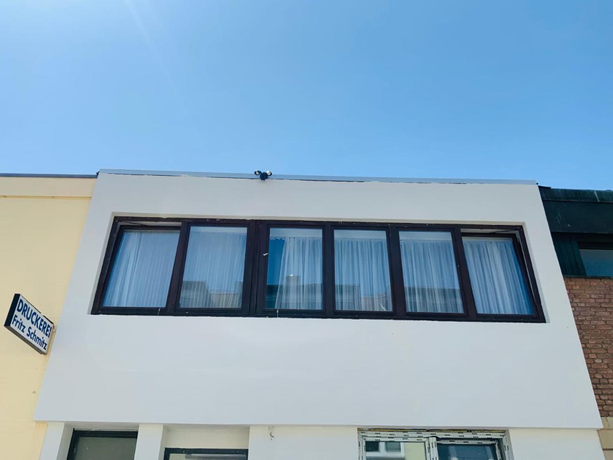 Sehr Schoenes Haus Mit Terasse Naehe Duesseldorf Apartment Крефелд Екстериор снимка